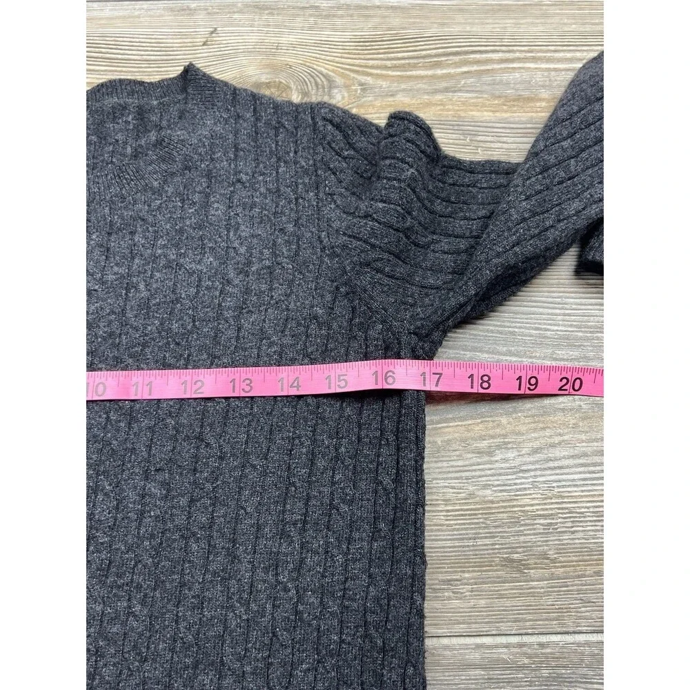 J. Crew Black Cashmere/Wool Cable Knit Crew Neck Pullover Womens M Everyday Chic